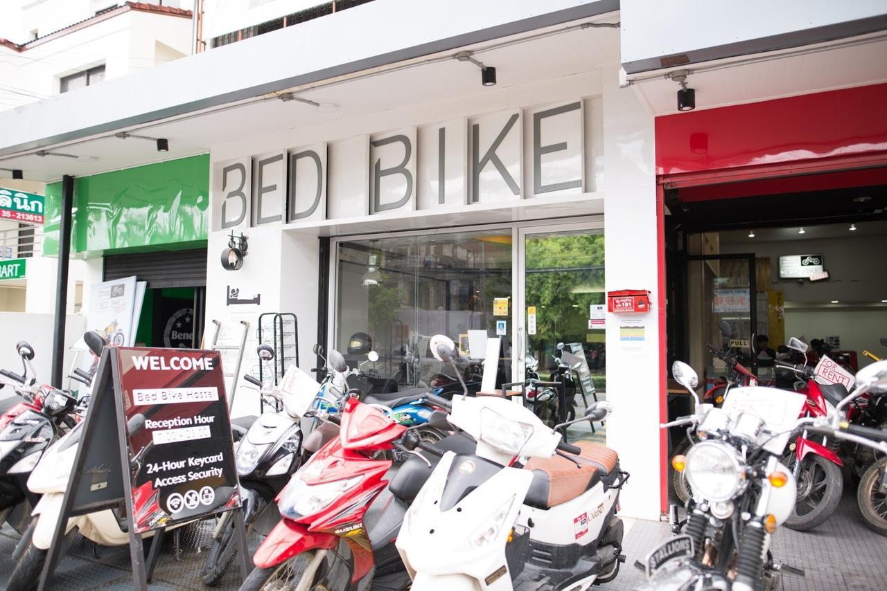Bed Bike Hostel Chiang Mai Bagian luar foto